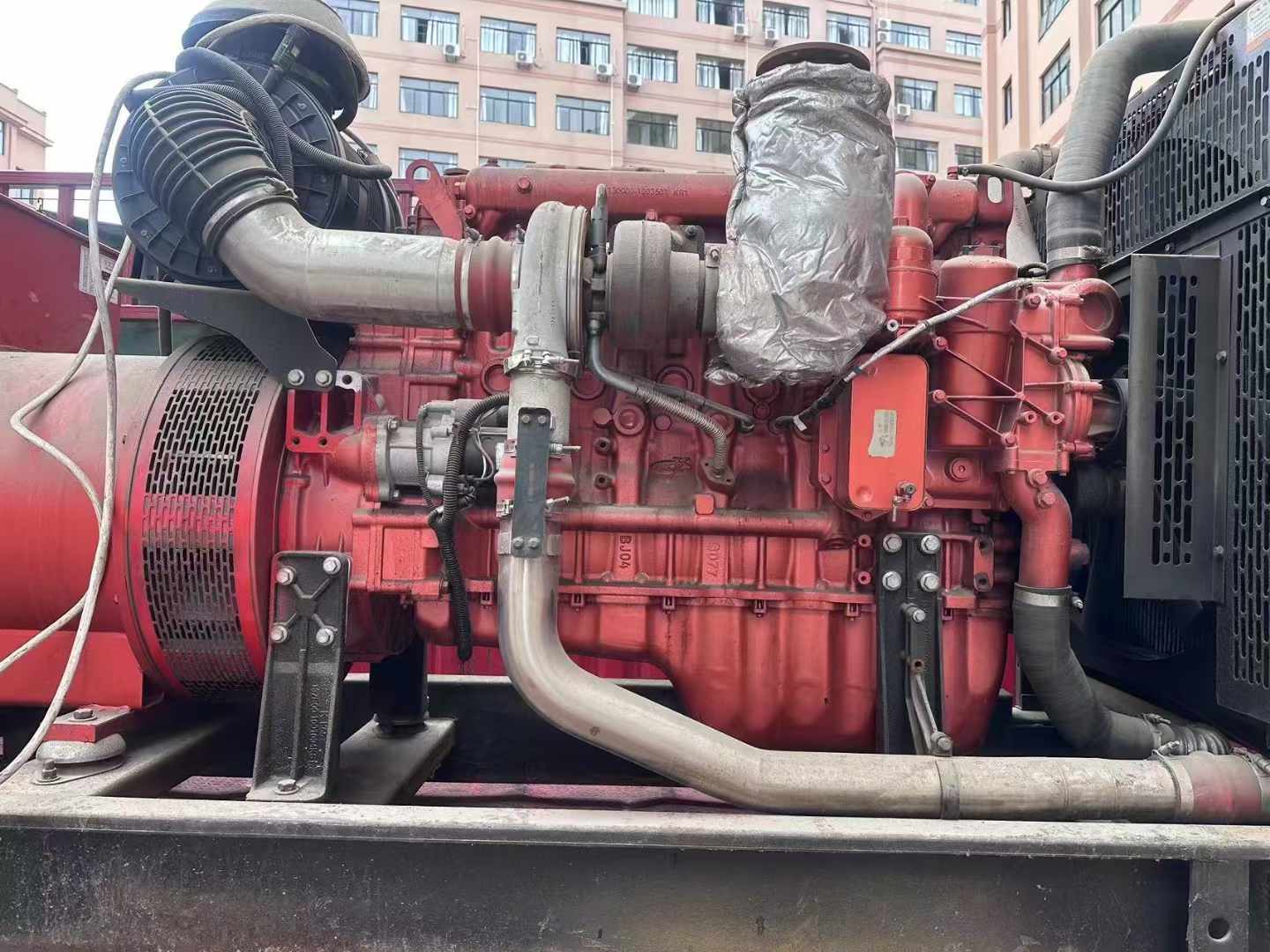 保靖如何选择适合 600kW 柴油发电机组的过载保护器？
